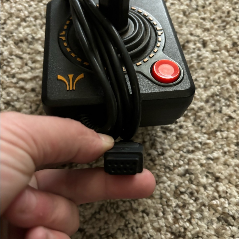 Original Atari controller - Picture 2 of 4